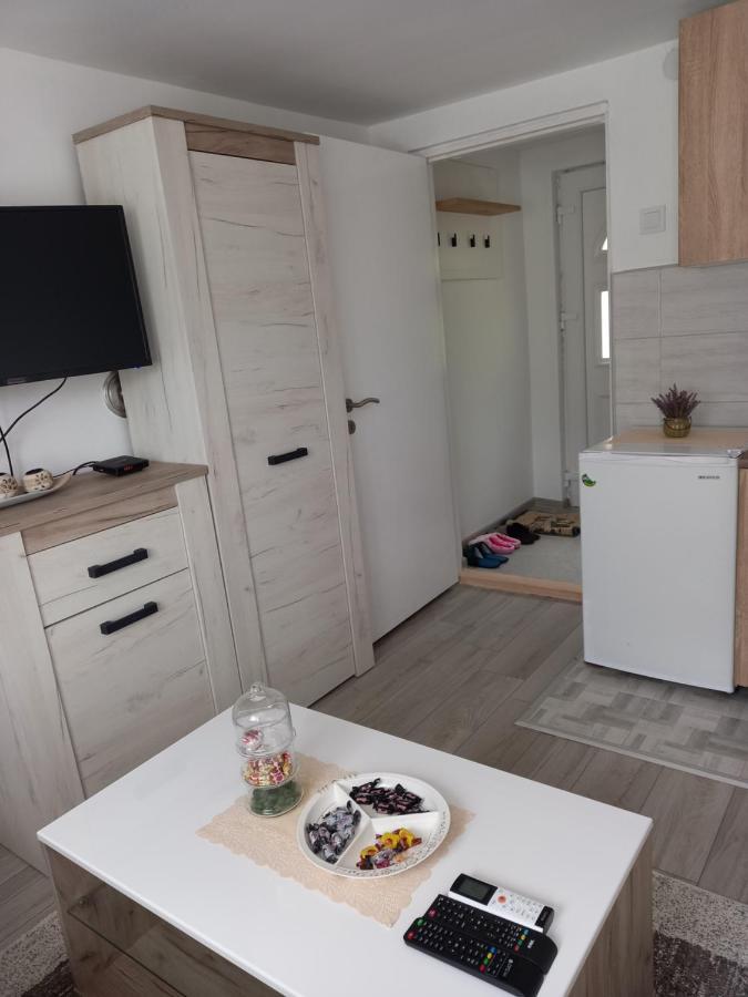 Apartamento Mala Kuca Foca Exterior foto